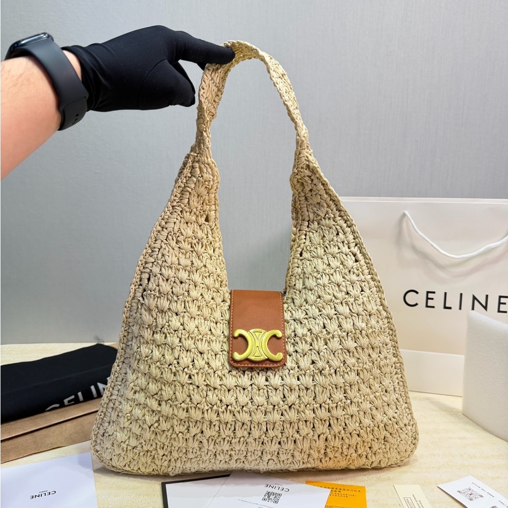 Celine 39×24cm straw bag
